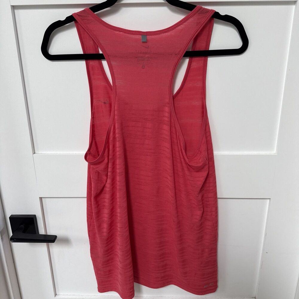 Nike Dri-fit Tank Size Medium Pink burnout top super cute - Picture 7 of 7
